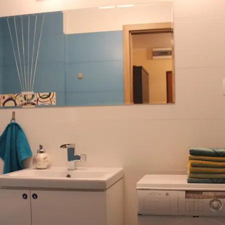 Apartament Ika アパート *